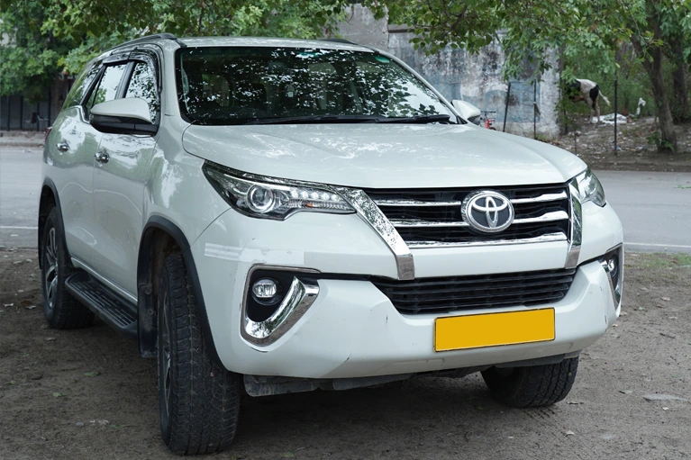 Toyota-Fortuner